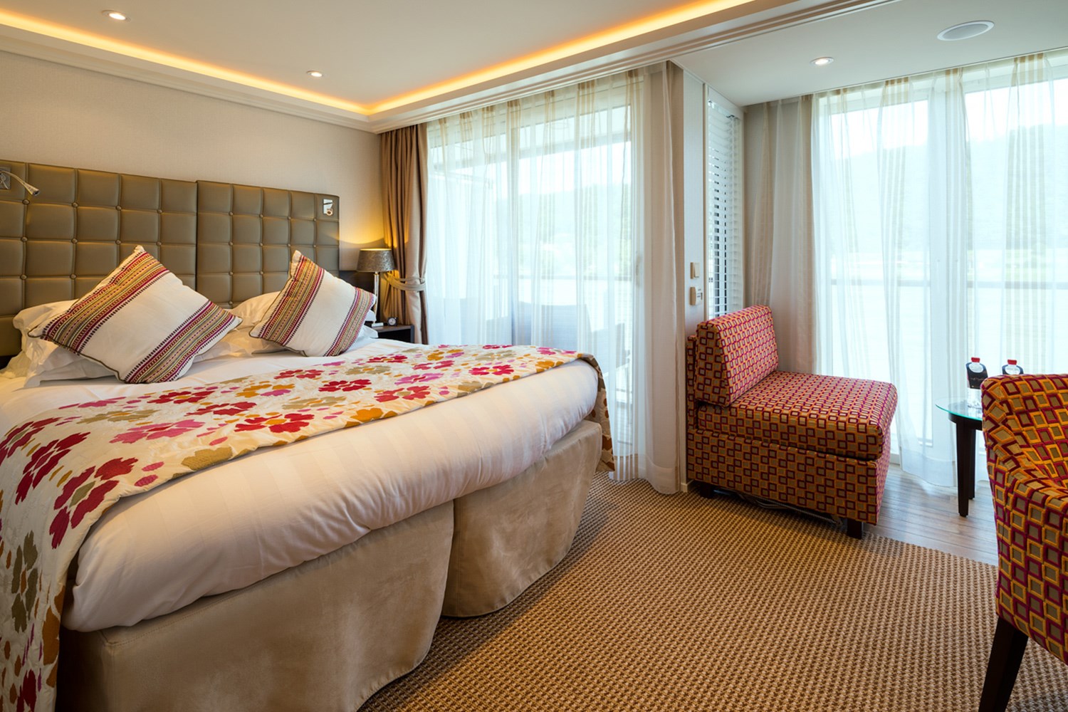 AmaWaterways AmaMora Accommodation AB 1.jpg